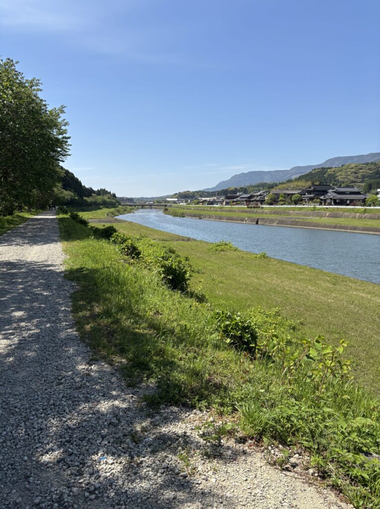 Riverside path from Kintake Station to Koimari Sake Brewery