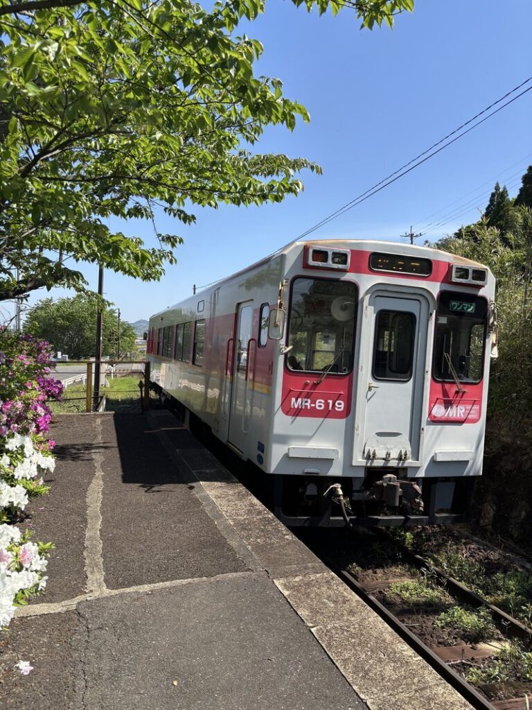 One-car Matsuura Railway train
