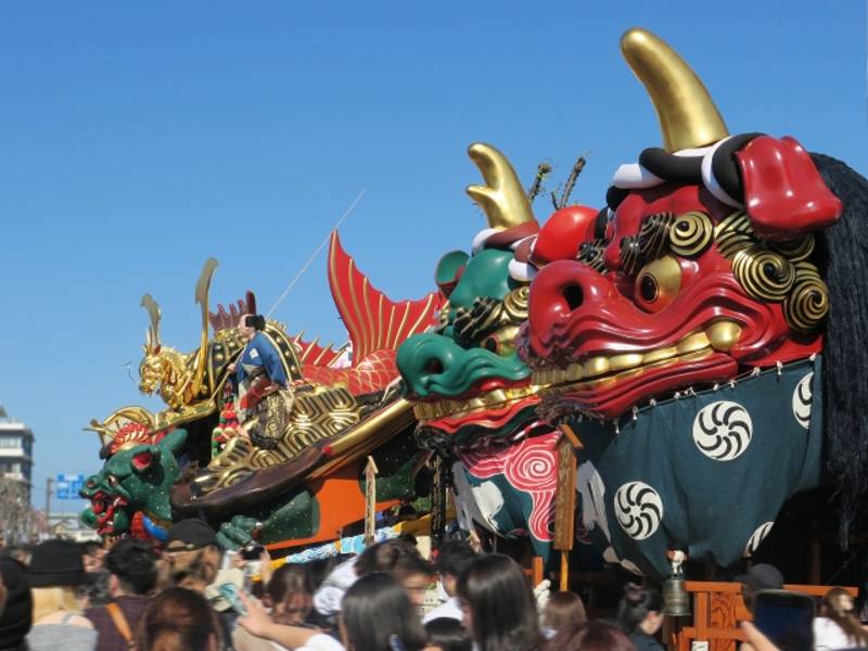 Hikiyama floats parading through crowds during the Karatsu Kunchi festival